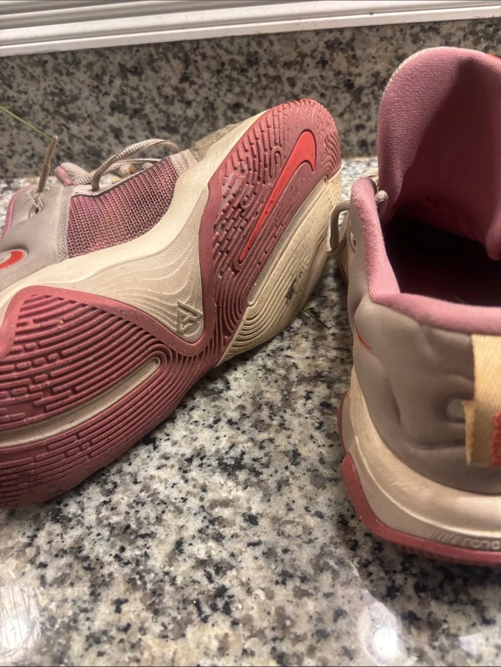 Nike Giannis Immortality 3 Neutral-Tone Athletic Sneakers with Pink Accents